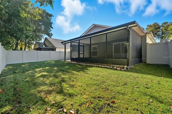 Building Photo - 13817 Valleybrooke Ln