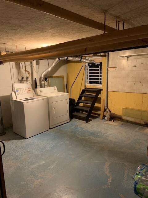 laundry/storage - 85 Abner Ct