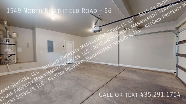 Building Photo - 1549 N Northfield Rd