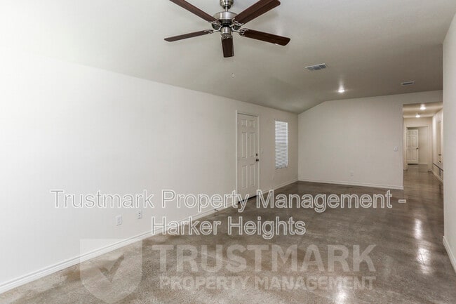 Building Photo - 2329 Alterman Dr