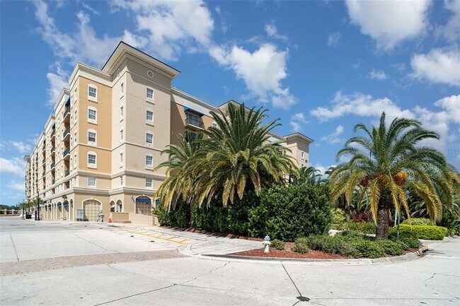 Building Photo - 1064 N Tamiami Trl