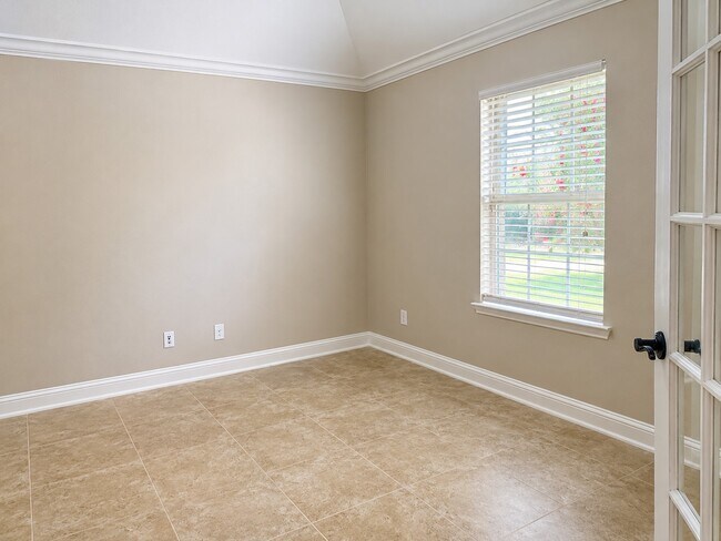 Building Photo - 24623 Ballad Dr