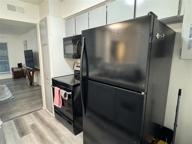 Building Photo - 5612 Marina Dr