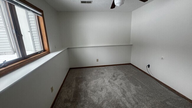 Building Photo - 901 Marty's Way