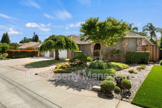 Building Photo - 7723 River Landing Dr