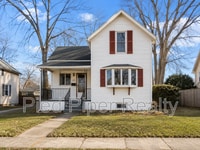 Building Photo - 725 W Homer St
