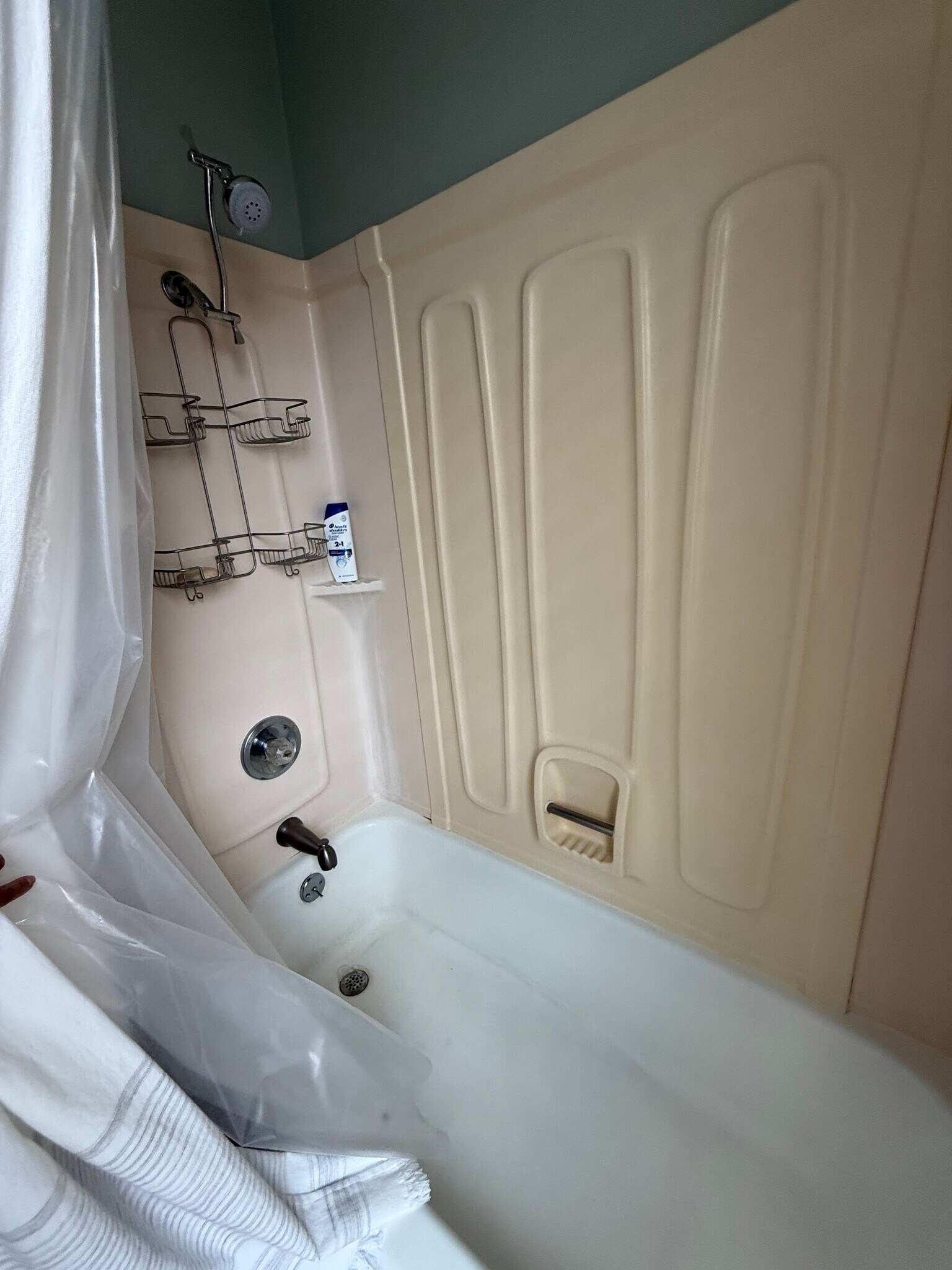 Tub and shower - 111 Ewing St