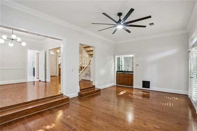 Building Photo - 1536 Oak Grove Rd