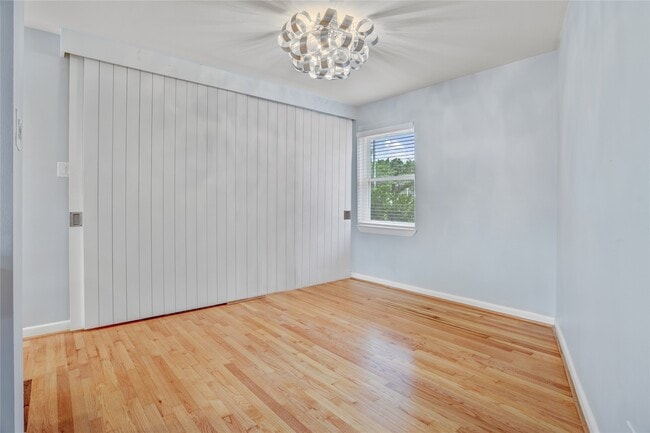 Building Photo - 3617 Murworth Dr