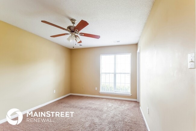 Building Photo - 4152 Triple Crown Loop N
