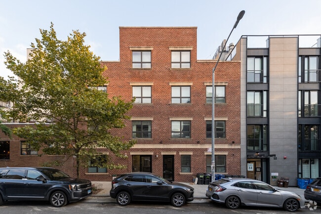 Building Photo - 36 Conselyea Street