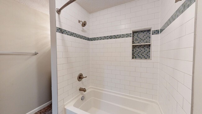 Building Photo - 3280 Heathstead Pl