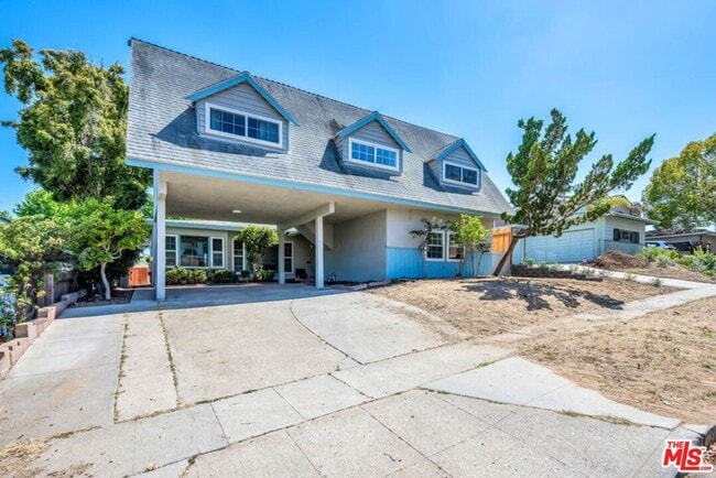 Building Photo - 7318 W 88th St