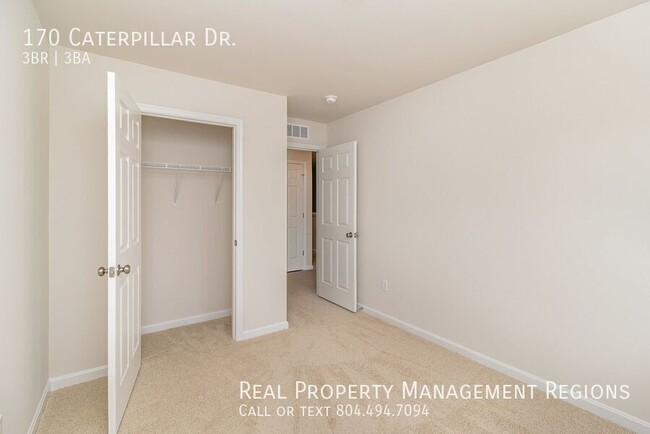 Building Photo - 170 Caterpillar Dr