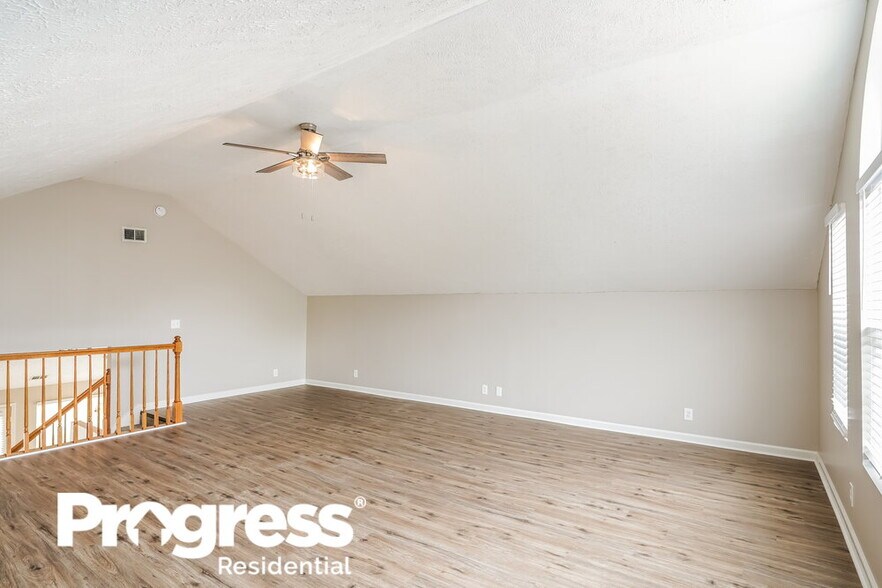 Building Photo - 3620 Burwick Pl