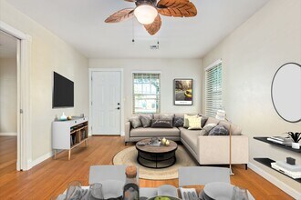 Building Photo - Charming Home in Garfield District – Renovated w/ Hardwood Floors, Granite Counters, In-Unit W/D ...