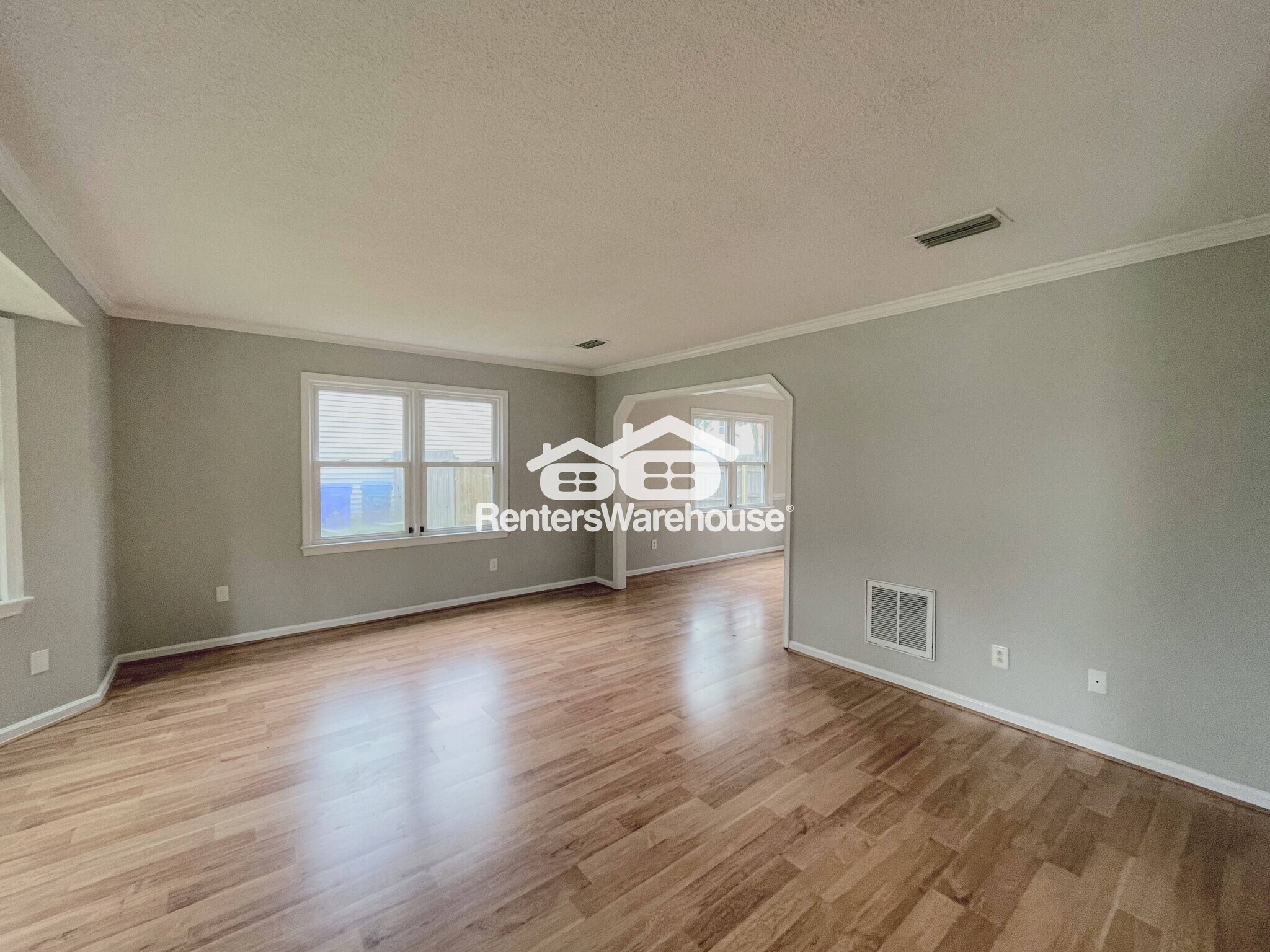 Building Photo - 1632 Castlefield Rd