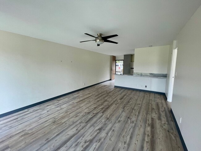 Building Photo - 1Bed / 1Bath / 1Parking W/D In Unit! Waipi...