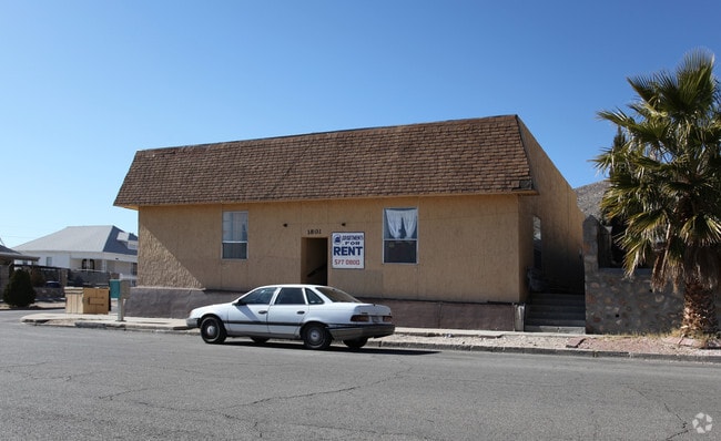 Building Photo - 1801 Kentucky St