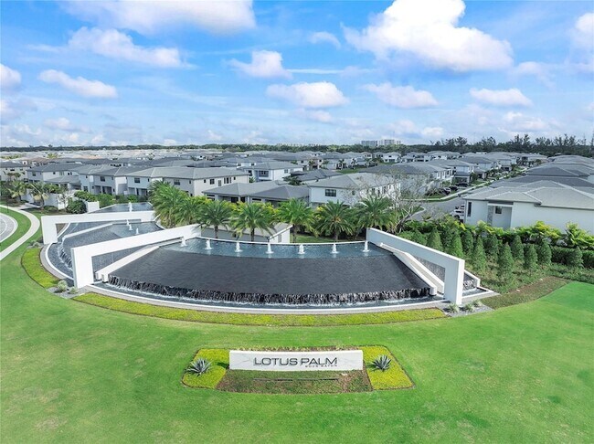 Building Photo - 20119 Pacific Dunes Dr