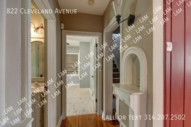 Building Photo - 822 Cleveland Ave