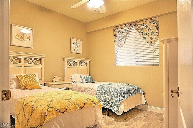 Building Photo - 8270 Pathfinder Loop