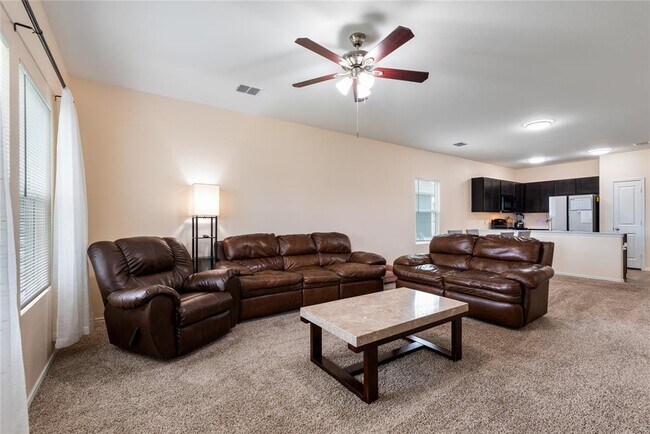 Building Photo - 509 Halfmoon Dr