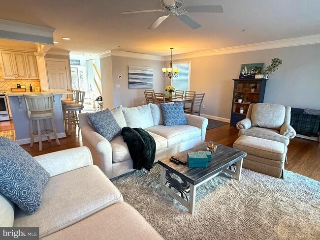 Building Photo - 907 Auckland Way