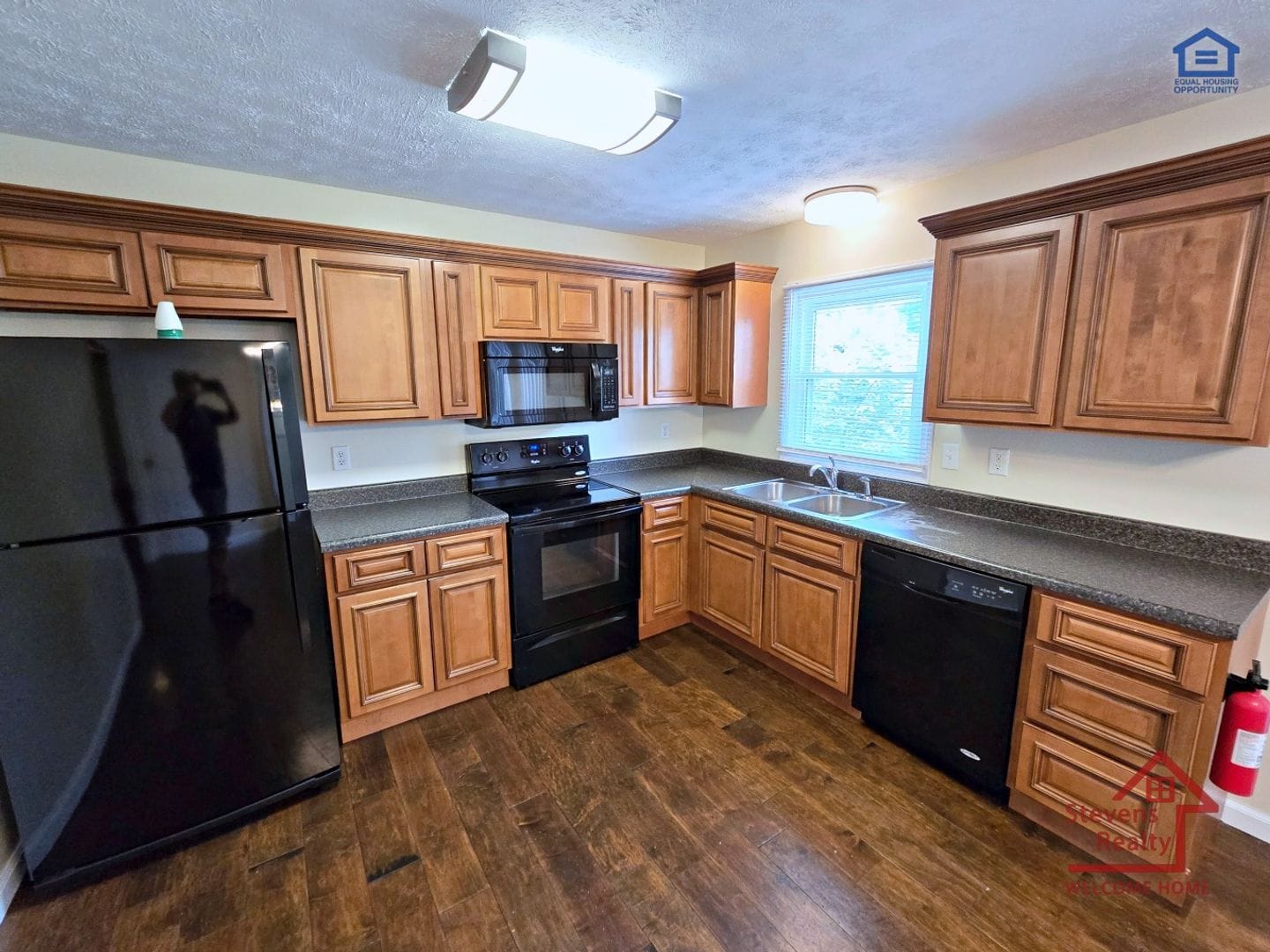 Building Photo - 54 Big Springs Cir