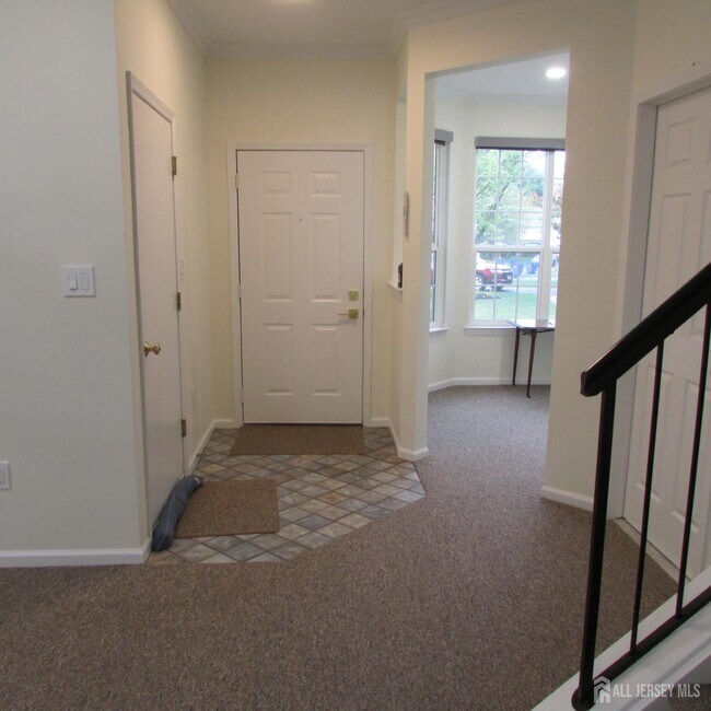 Building Photo - 29 Tall Oaks Ct