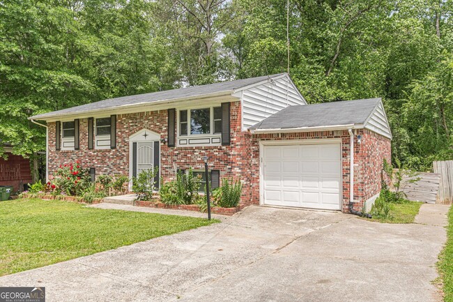 Building Photo - 1435 Cedar Creek Ln