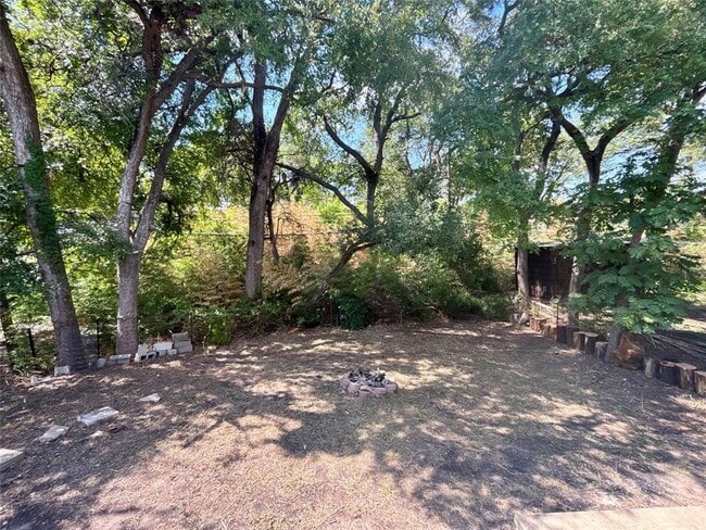 Building Photo - 3304 Cherrywood Rd