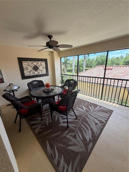 Building Photo - 7225 River Hammock Dr