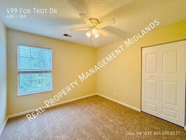 Building Photo - 499 Fox Trot Dr