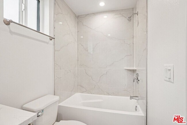 Building Photo - 1185 Leighton Ave