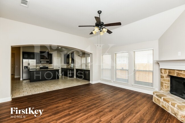 Building Photo - 826 Graham Dr