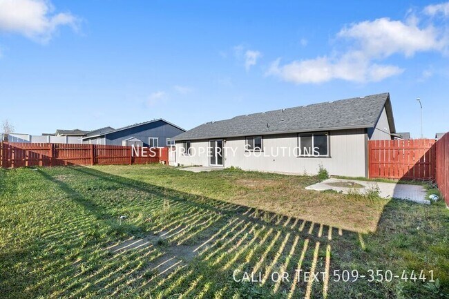 Building Photo - 1317 W Electra St