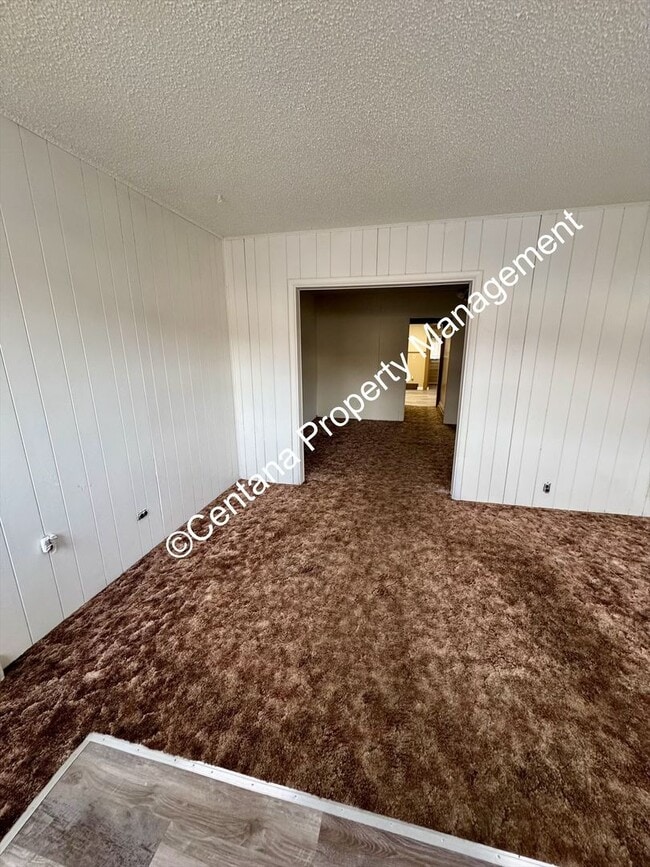 Building Photo - 2 Bedroom 1 bath in heart Butte
