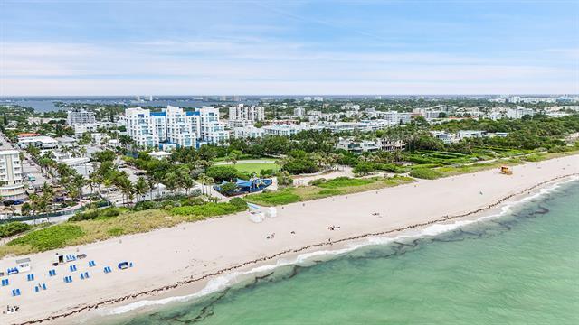 Building Photo - 7600 Collins Ave