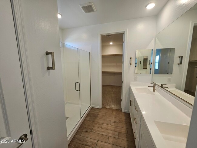 Building Photo - 22815 E Watford Dr