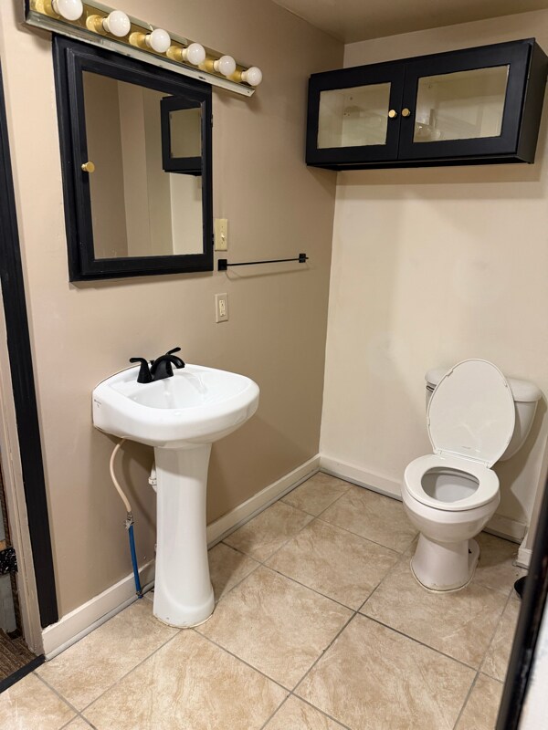 Building Photo - 126 Putnam St SW