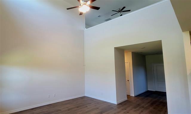 Building Photo - 1614 Harvest Glen Dr