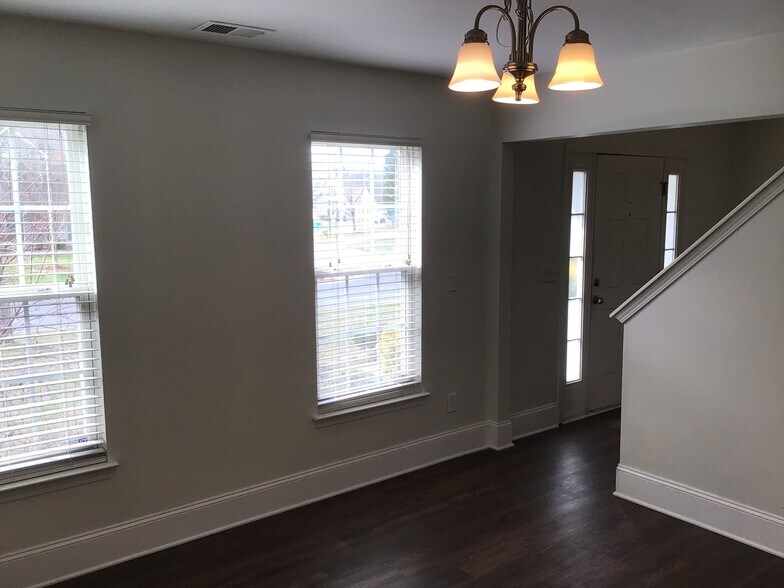 Building Photo - 9634 Brookmere Ln