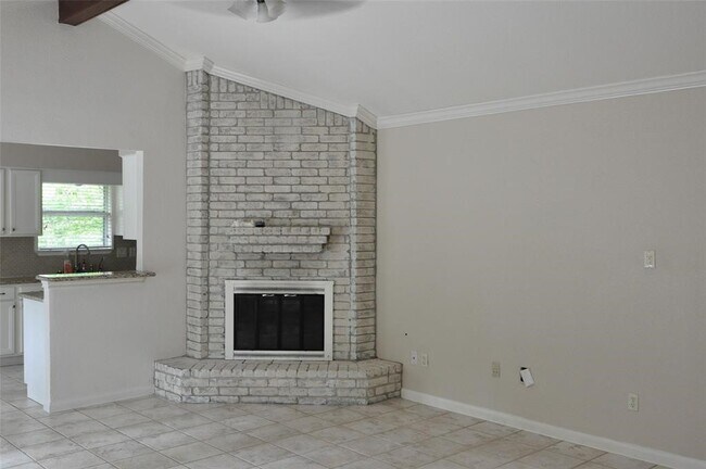 Building Photo - 5 W Broken Oak Ct