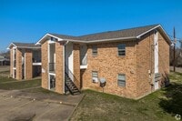 Building Photo - 520 Laredo St