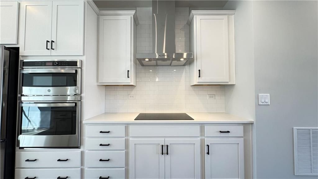 Building Photo - 1043 Bullpen Bluffs-