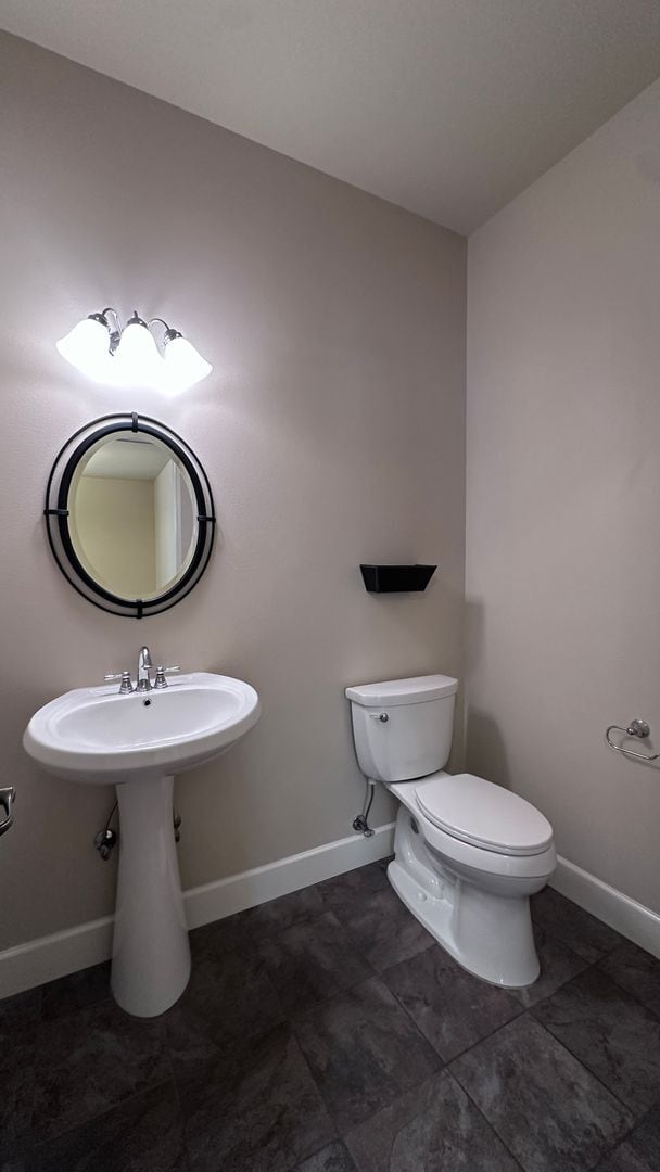 Building Photo - Sign your lease by December 31st and enjoy a $1,000 rent discount applied at move-in!