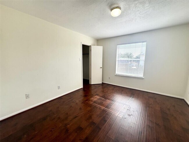 Building Photo - 4026 Owl Echo Ct