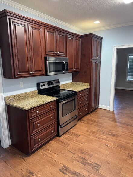 Building Photo - 5745 Central Ave