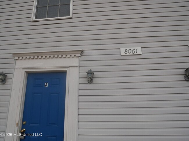Building Photo - 8061 Martha Ann Ln